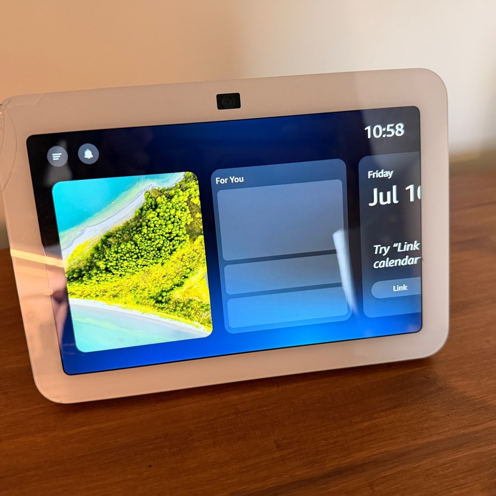 Amazon Echo Show 8 3rd Gen Glacier White Smart Display Hub Alexa 13MP Cam R85SD6